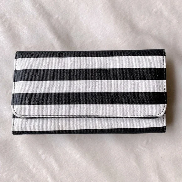 Kut from the Kloth Black and White Striped Wallet - Picture 1 of 10